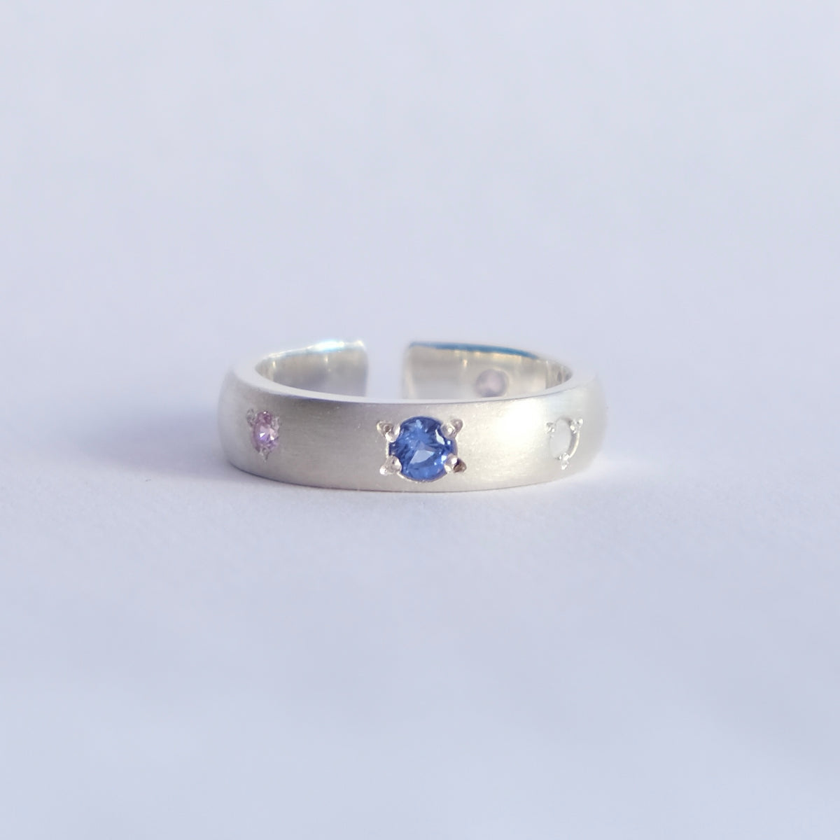 Iris Band Blue