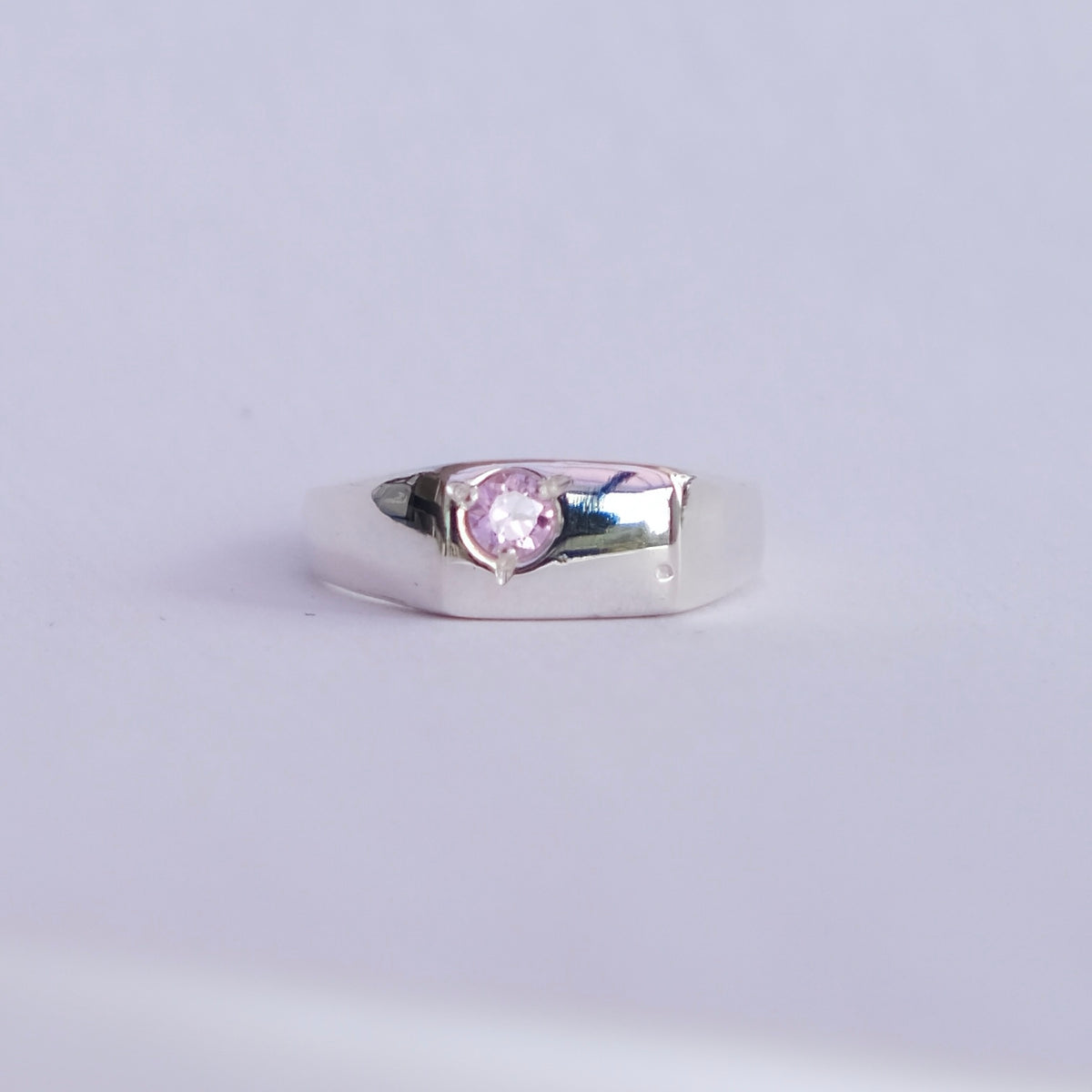 Lume Signet Pink