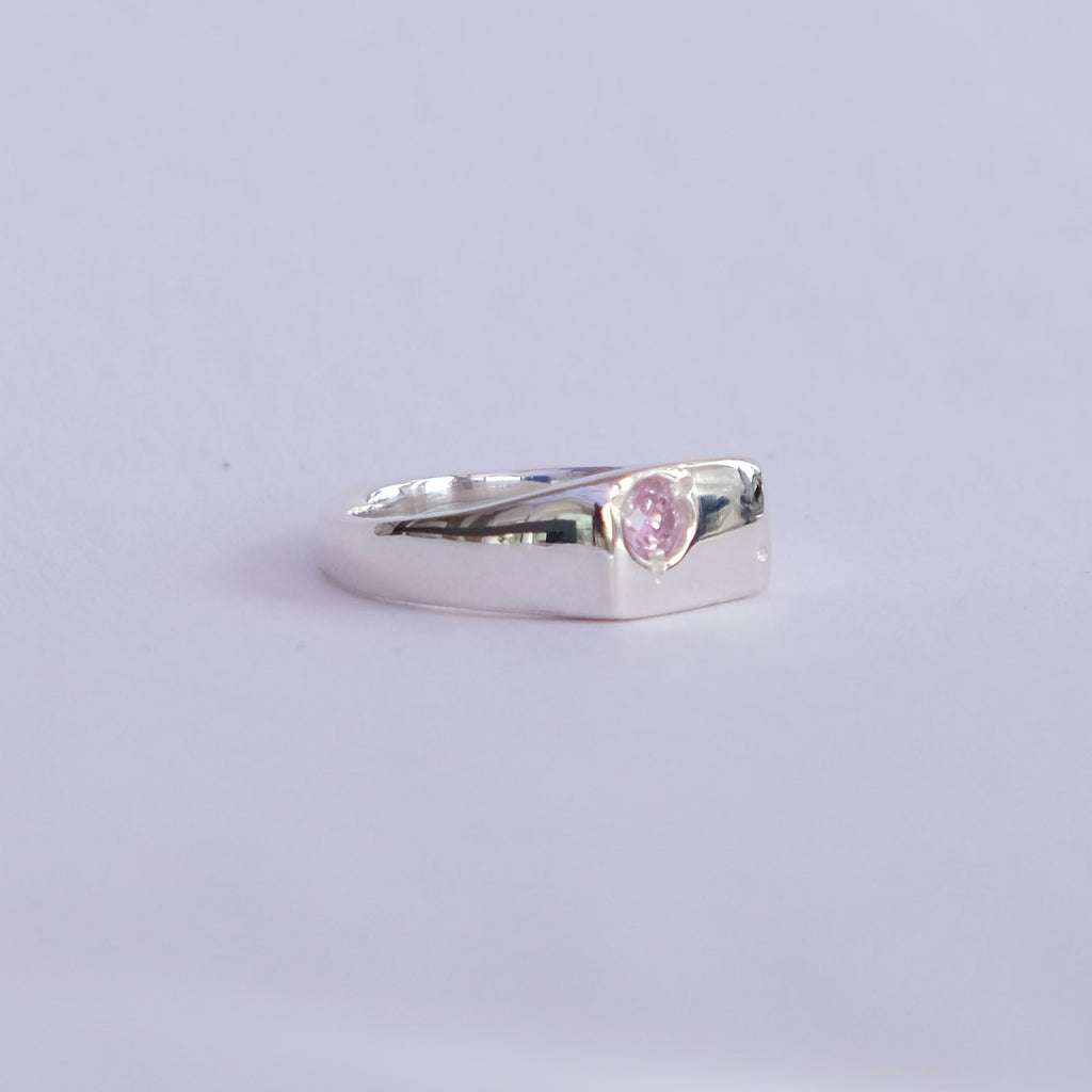 Lume Signet Pink