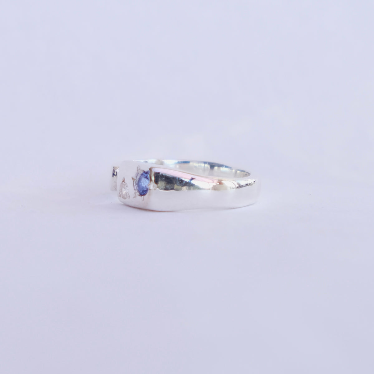 Lume Duo Signet Blue + White