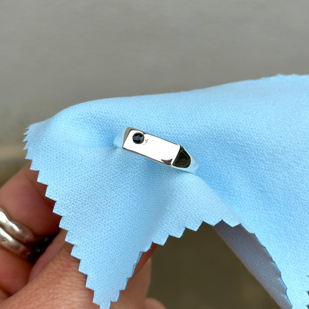 Lume Wedding Ring
